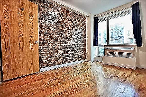 1st image of 212 E 14th St #5F