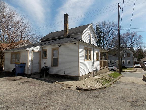 2nd image of 845 Logan St SE #847
