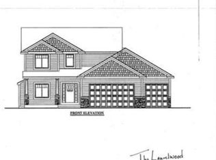 2181 Fieldstone Rd SW, Rochester, MN 55902