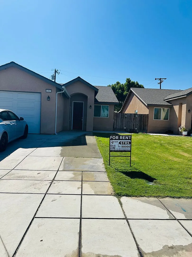 For Rent Move-In Ready New Build In Parlier, Ca!3b/2b — Photo 1