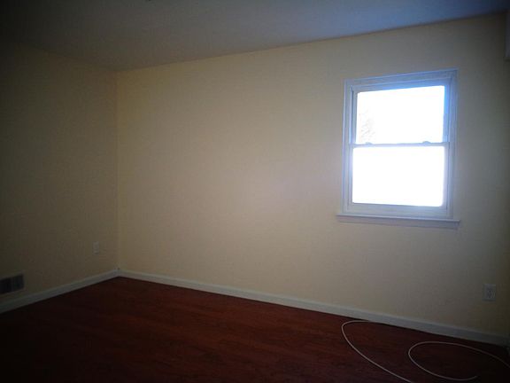 4th image of 553A Katan Ave Staten Island Ny #10312