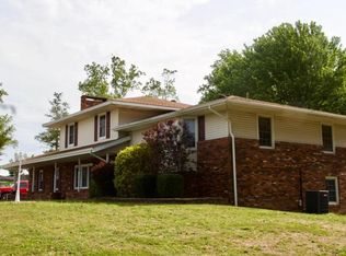 34 Cedar Rd, Murphysboro, IL 62966