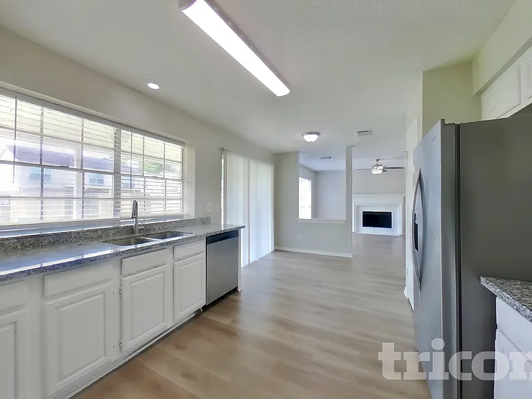 3115 Granite Lake Dr — Photo 6