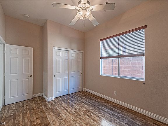 4th image of 321 Corsicana St