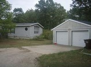 7340 S River Dr, Grant, MI 49327