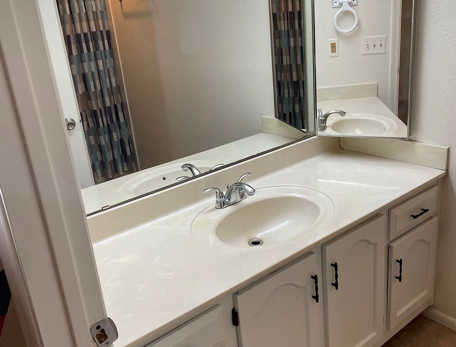 2 bed, 900 sqft, $1,350 — Photo 4