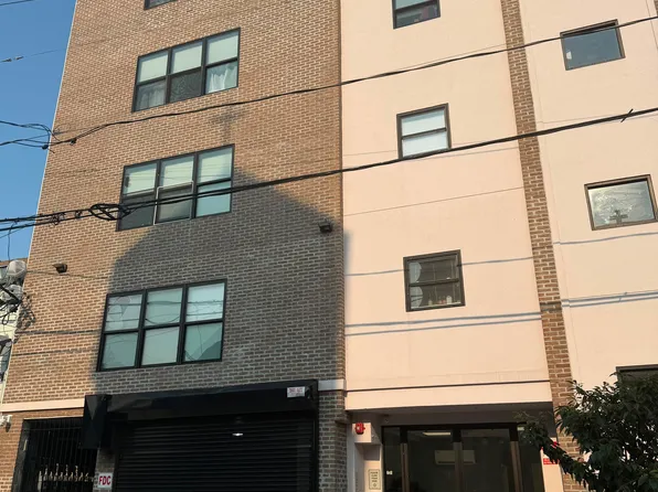 135 Beech St, Paterson, NJ