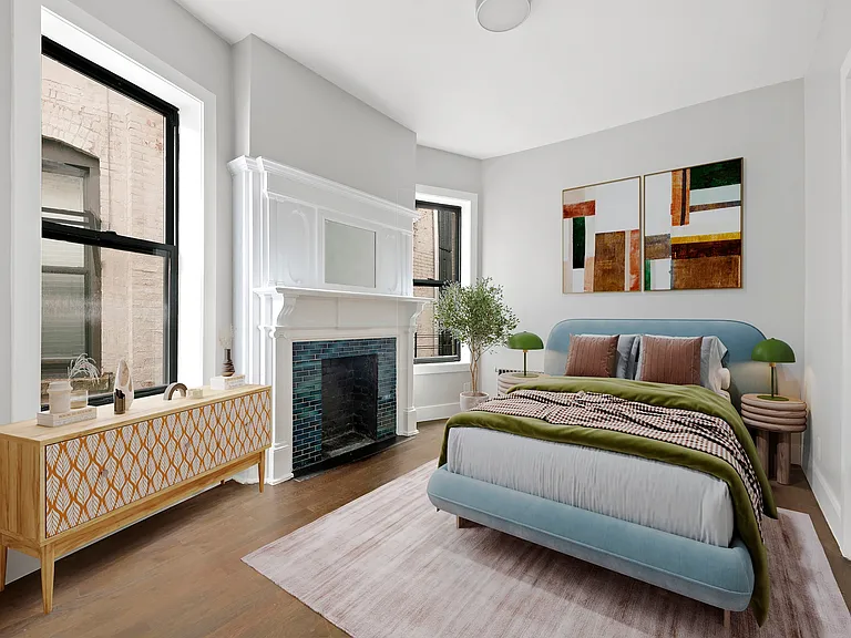 72 W 69th St #5E — Photo 4