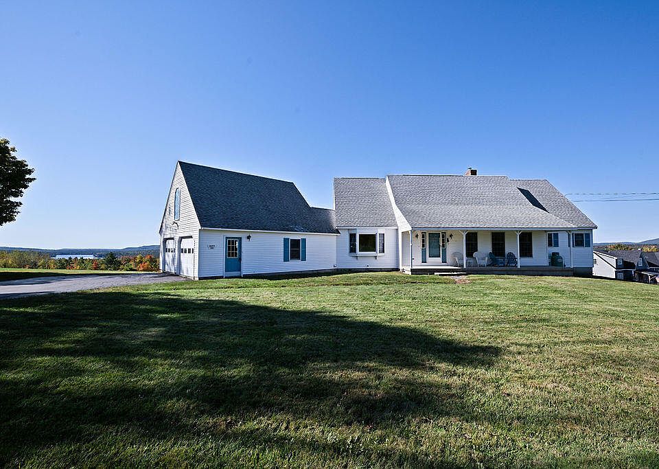 1st image of 520 Foxes Ridge Road