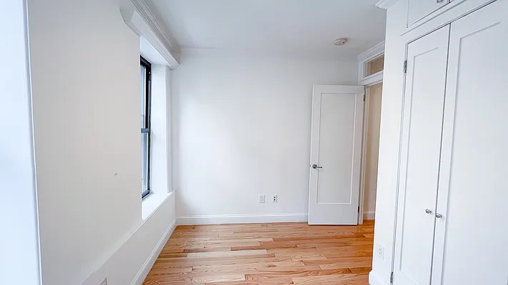 Rented by Brighton Management | media 6