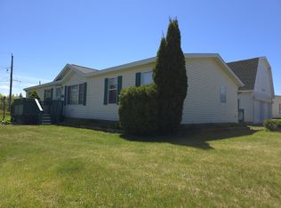 2702 John St, Sault Sainte Marie, MI 49783