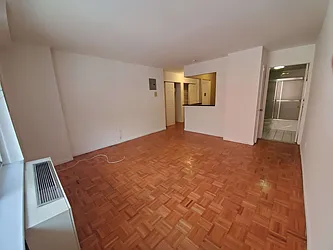 Rented by Bahar Management