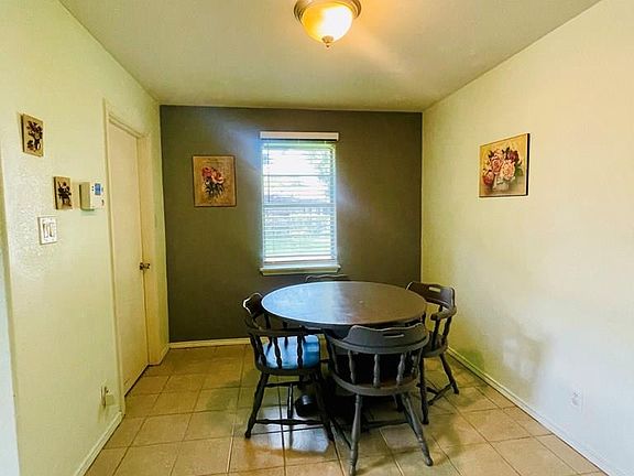 4th image of 408 W Chelo Dr