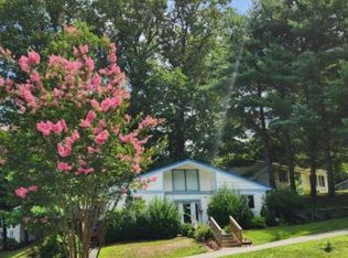 5415 Laurel Trl, Saint Leonard, MD 20685