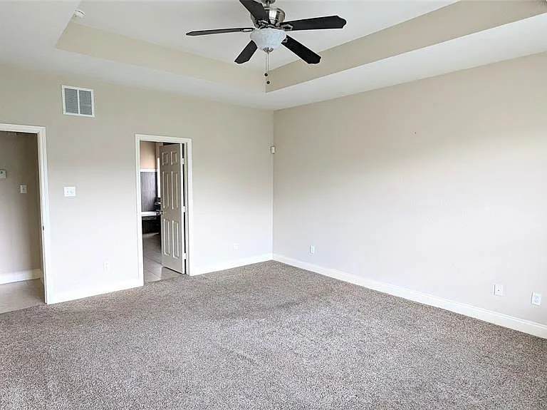 20909 Springport Ct — Photo 16