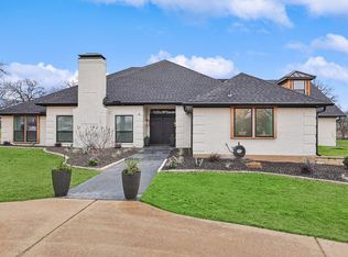 158 Green Oaks Dr, Bartonville, TX 76226