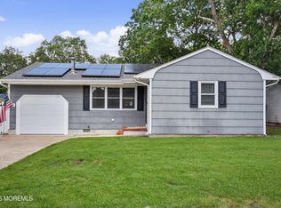 1930 Ravenwood Drive, Toms River, NJ 08753
