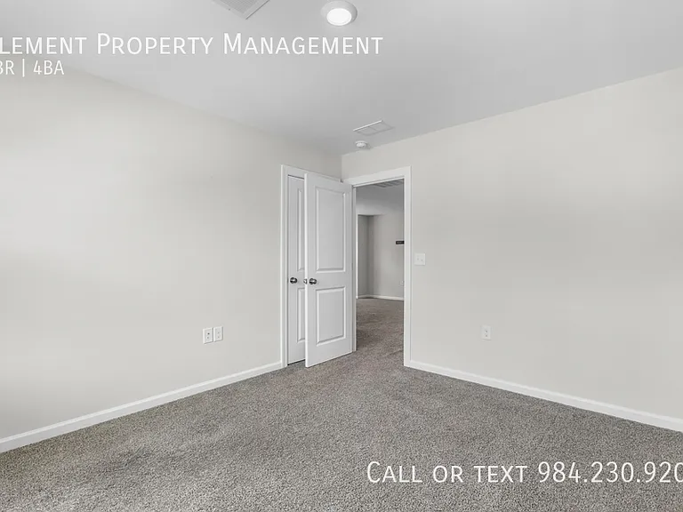 2466 Hutch Ln #1 — Photo 34