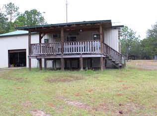 213 Wagon Wheel Rd, Defuniak Springs, FL 32435