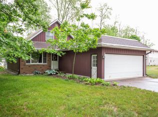 8567 Lakeshore Rd, Lexington, MI 48450