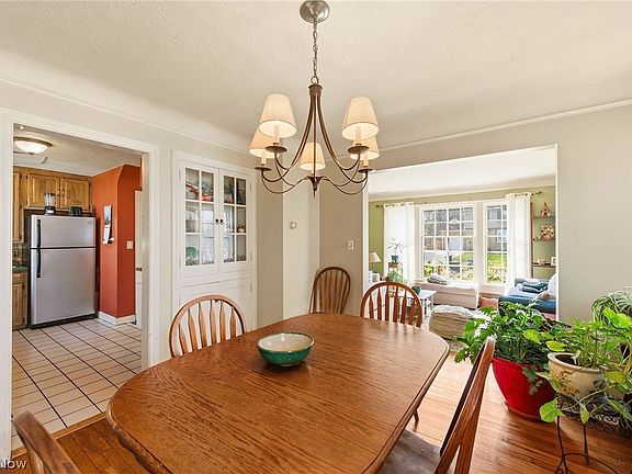 5th image of 5187 Mayview Rd