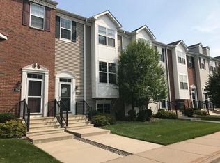 5551 Elm Grove Cir, New Hope, MN 55428