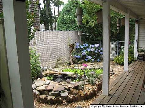 2nd image of 208 Yetman Ave