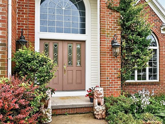 5th image of 36 Orange Tree Cir