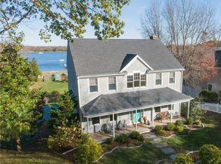 38 Anchorage Ct, Bristol, RI 02809