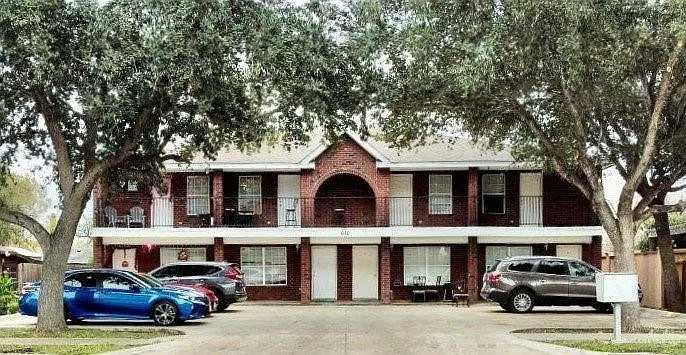 610 N Broadway St #6