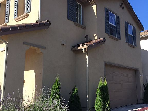 2nd image of 107 Palomino Pl