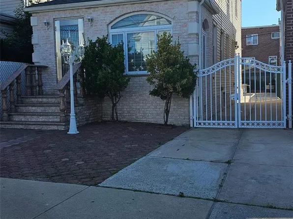89-05 219th Street, Queens Village, NY 11427