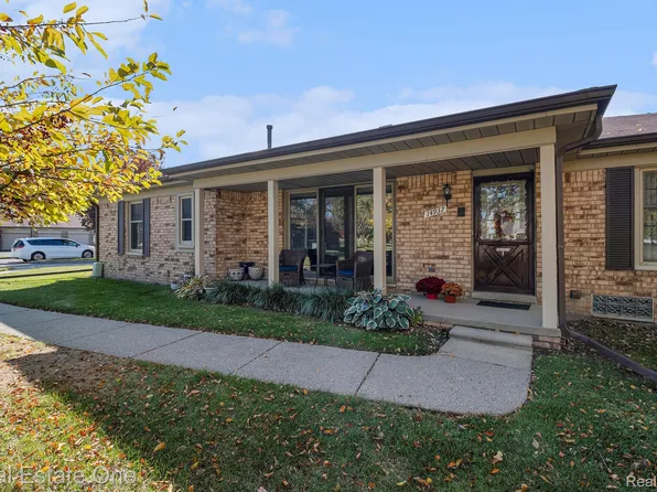 14937 Hartford Ct, Shelby Township, MI 48315