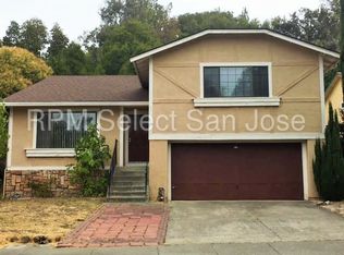 190 Riverview Dr, Vallejo, CA 94589