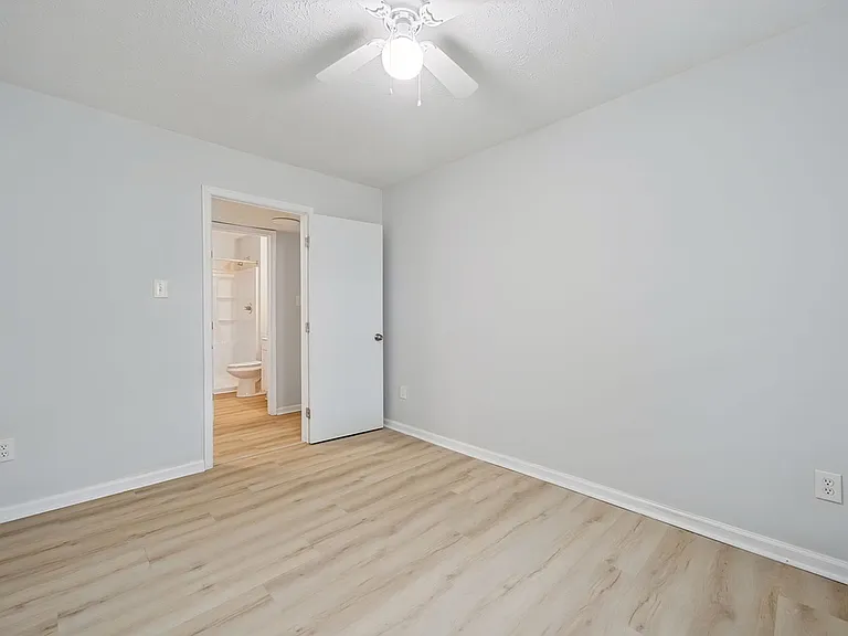 17 Sandy Lake Dr — Photo 13