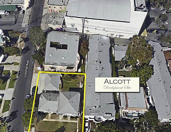 2nd image of 8867 Alcott St