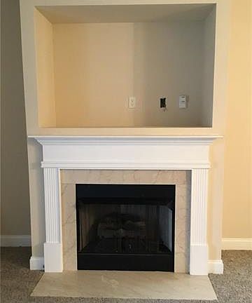 4th image of 6912 Park Place Dr #4