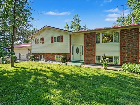 4250 Herr Fieldhouse Rd, Southington, OH 44470
