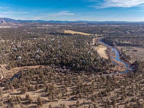 2nd image of 6633 NW Tetherow Rd