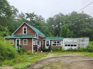 63 Chadbourne Rd, Standish, ME 04084