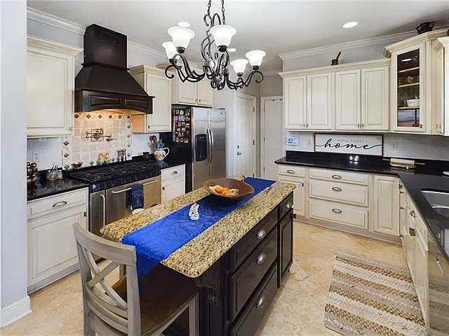 44 Oak Tree Dr — Photo 8