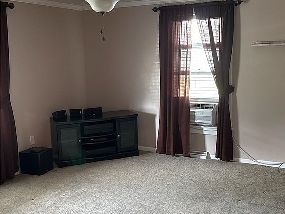 2nd image of 57 Park Ave