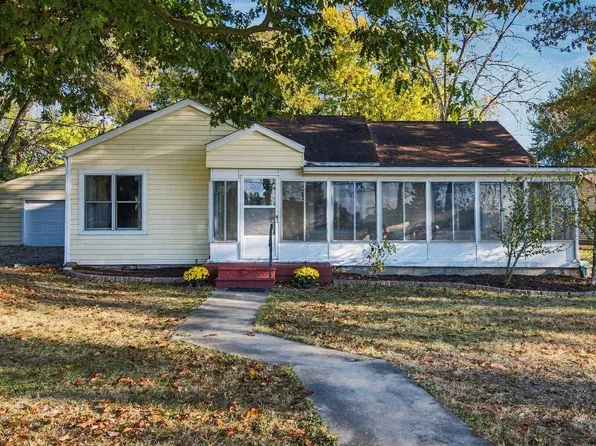 9408 W Jackson St, Muncie, IN 47304