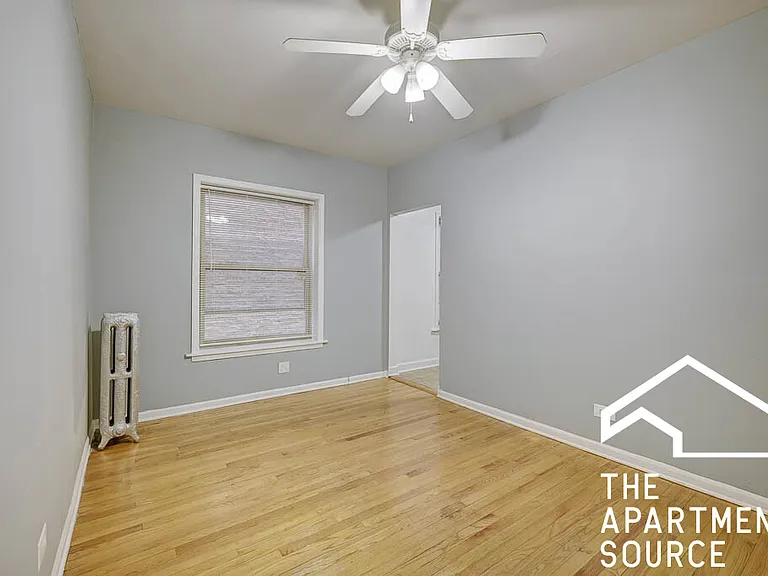 6345 N Magnolia Ave #2J — Photo 3
