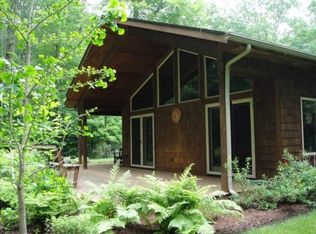 2911 Old Allegan Rd, Fennville, MI 49408