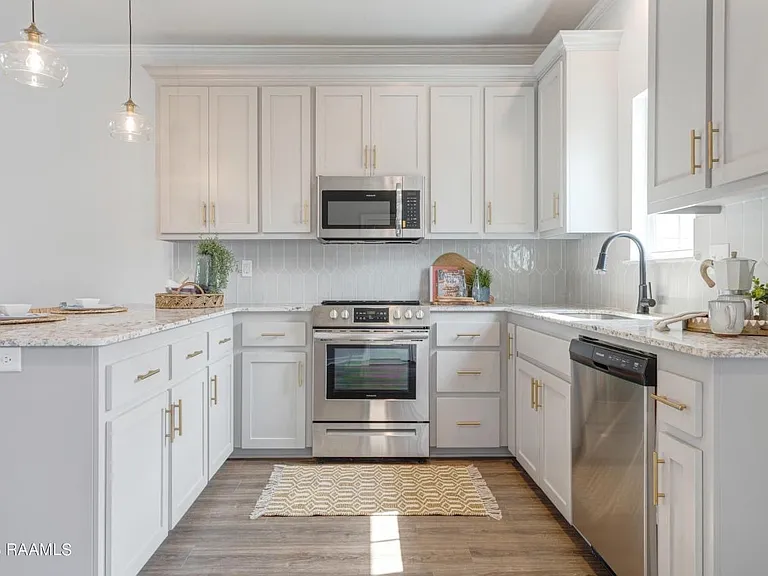 104 Whittington Dr #C — Photo 2