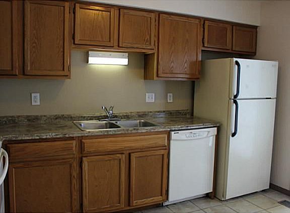 3rd image of 4654 Point Pleasant Dr #4656 & 4654