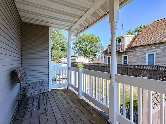 5th image of 606 S VINE AVENUE