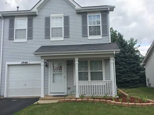 2906 Cedar Glade Dr, Naperville, IL 60564