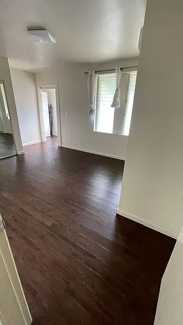 2 bed, 600 sqft, $2,300 — Photo 2